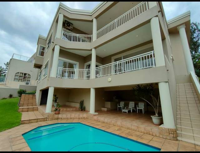 4 BEDROOM HOUSE FOR SALE IN SALT ROCK